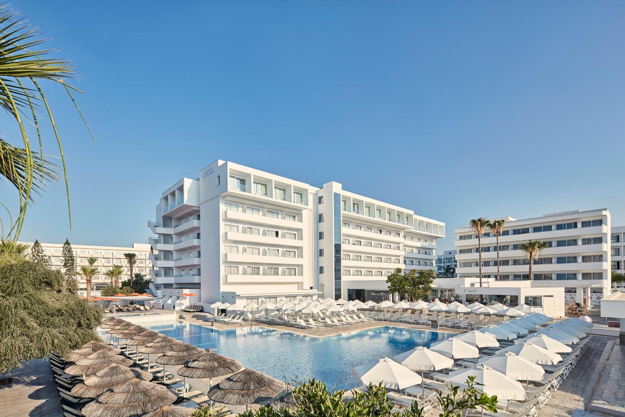 Atlantica Sancta Napa Hotel Agia Napa Buitenkant foto